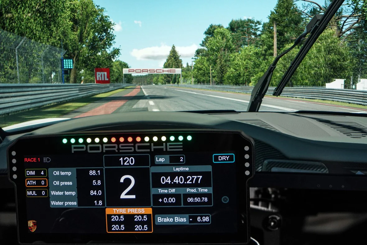 Porsche 911 GT3 Cup Dashboard Display Unit - Image 6